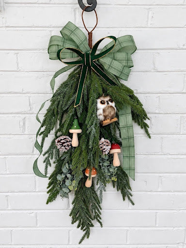 Outdoor Holiday Swag for Doors, Lanterns, Bannisters and Mailboxes